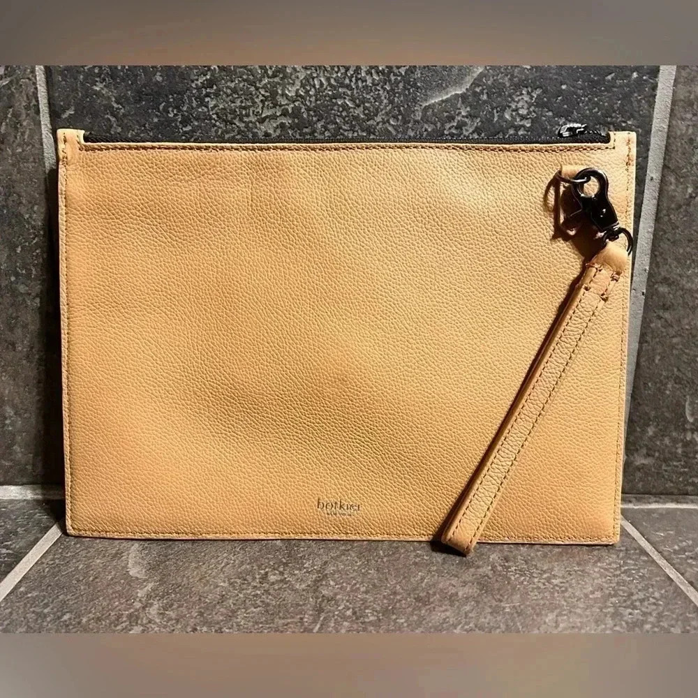 BOTKIER Leather Valentina Large Envelope Clutch+Wristlet Strap. Designer. NWT - Picture 8 of 15